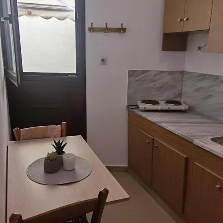 House Marianthi Anthoula Apartment *